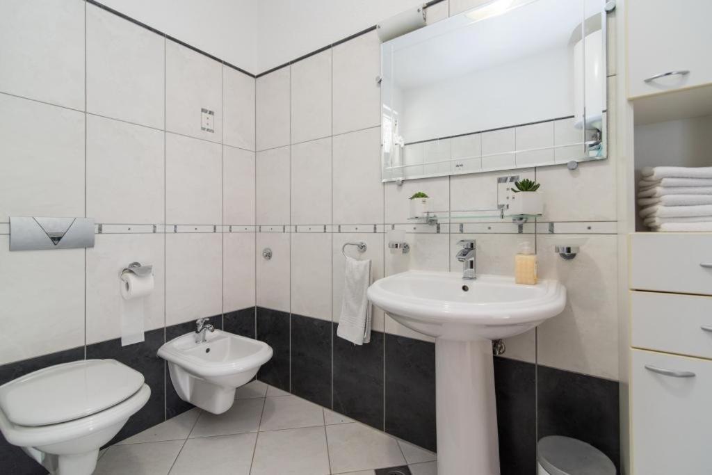 Apartment Marcela Сутиван Экстерьер фото